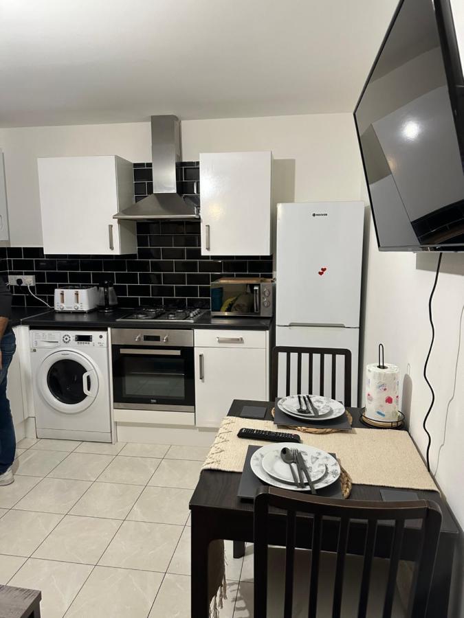 Beautiful Hoe Street Dream Ground Floor One Bedroom Apartment Londra Esterno foto
